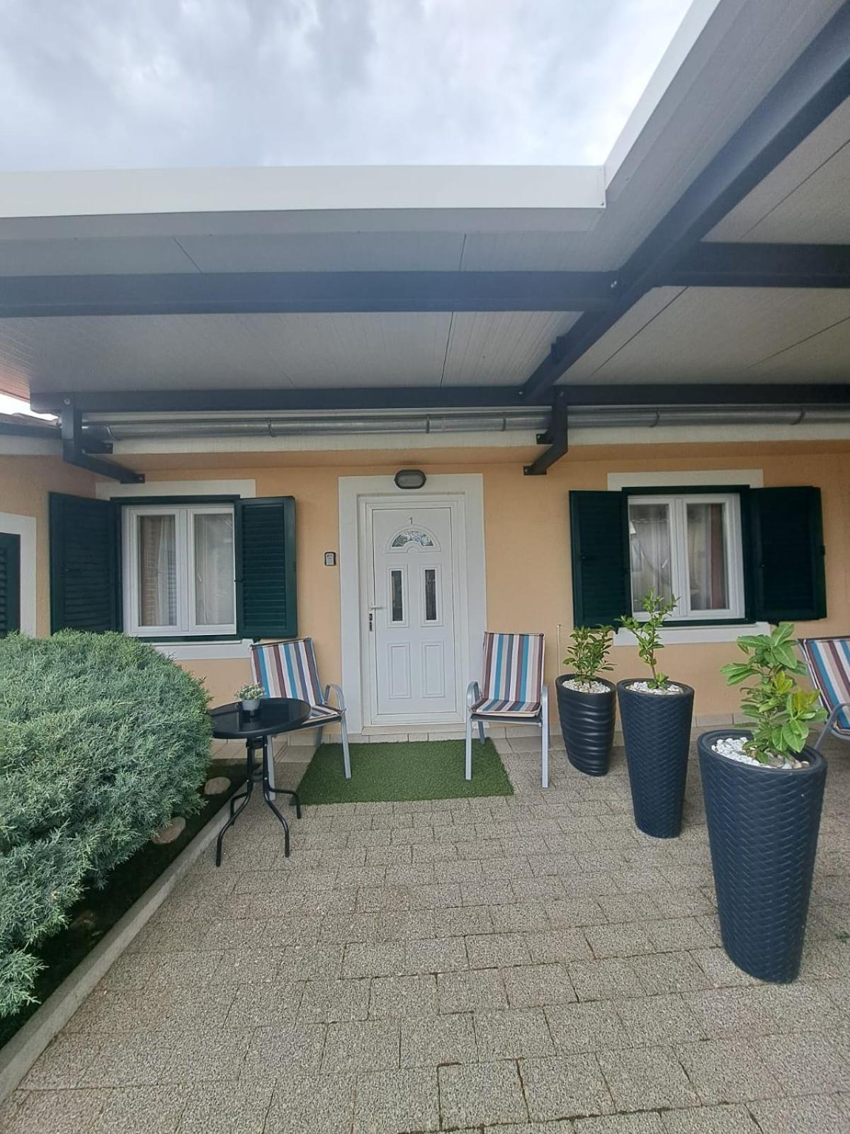 Apartments Andela Skradin Exterior foto